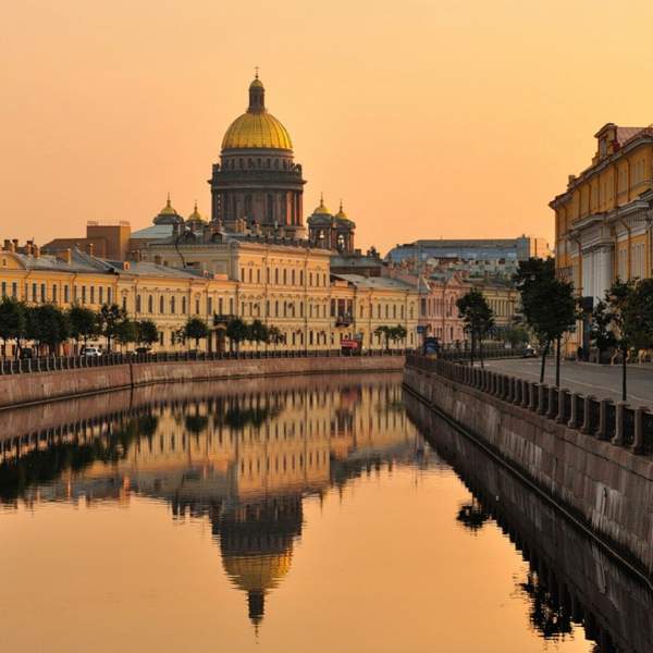 Откройте для себя каналы Санкт-Петербурга!
